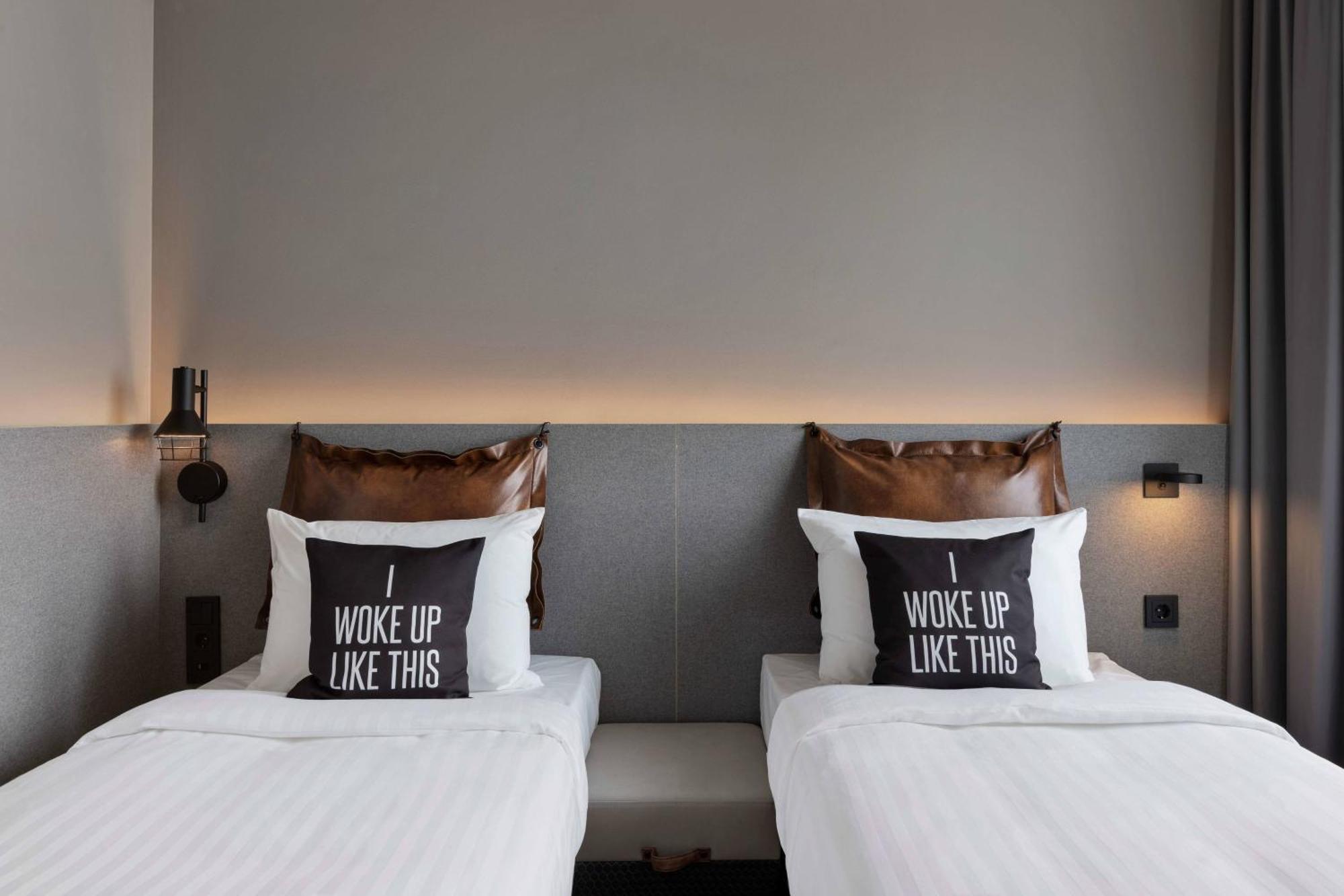 Hotel Moxy 3*