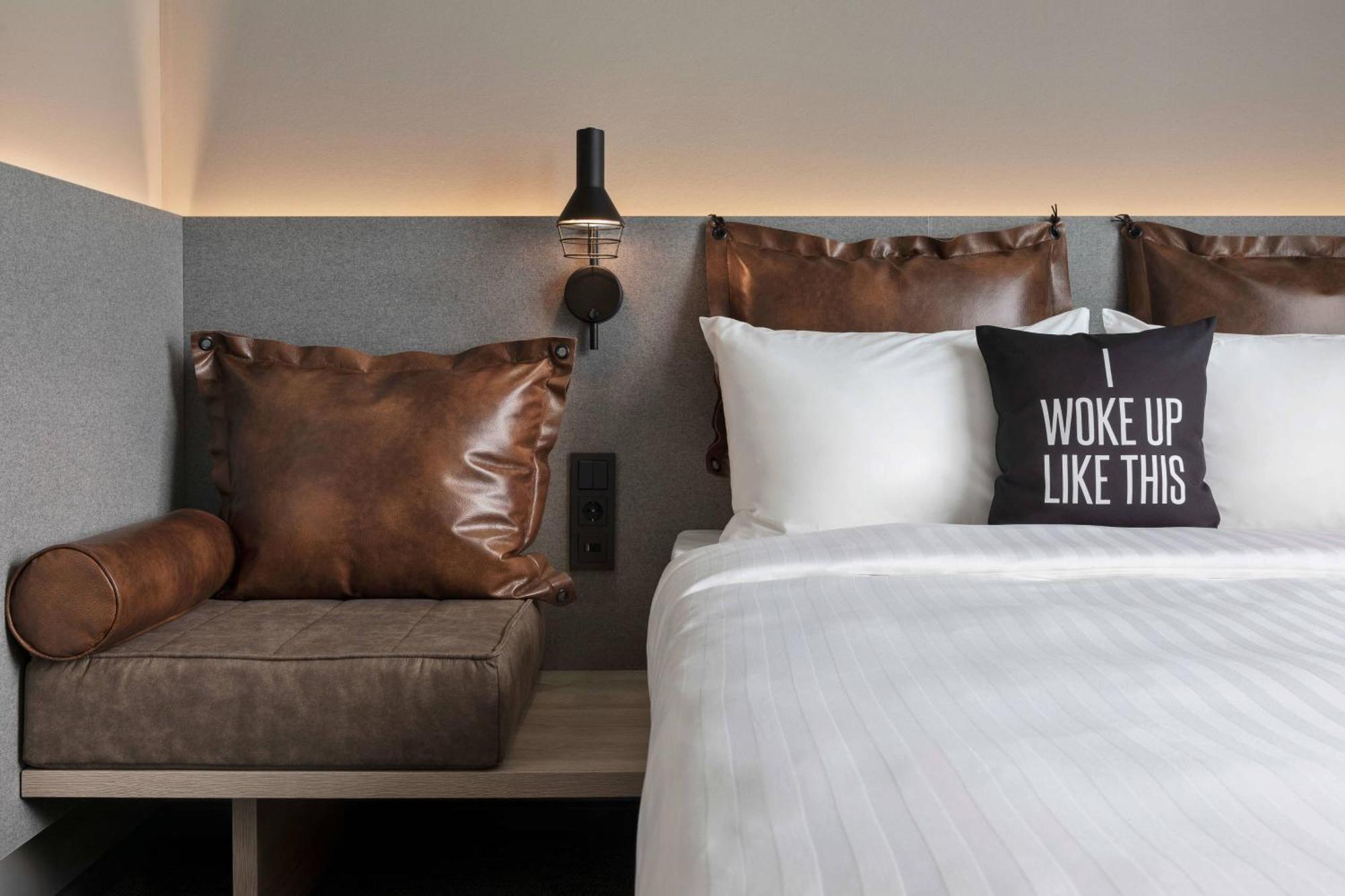 Moxy Hotel 3*